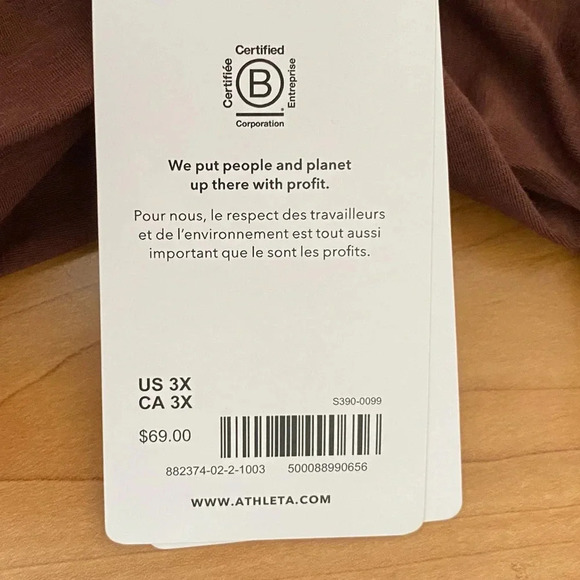 NWT Athleta Outbound V-neck Top Plus 3X Mahogany Brown Long Sleeve Tee - Picture 9 of 9